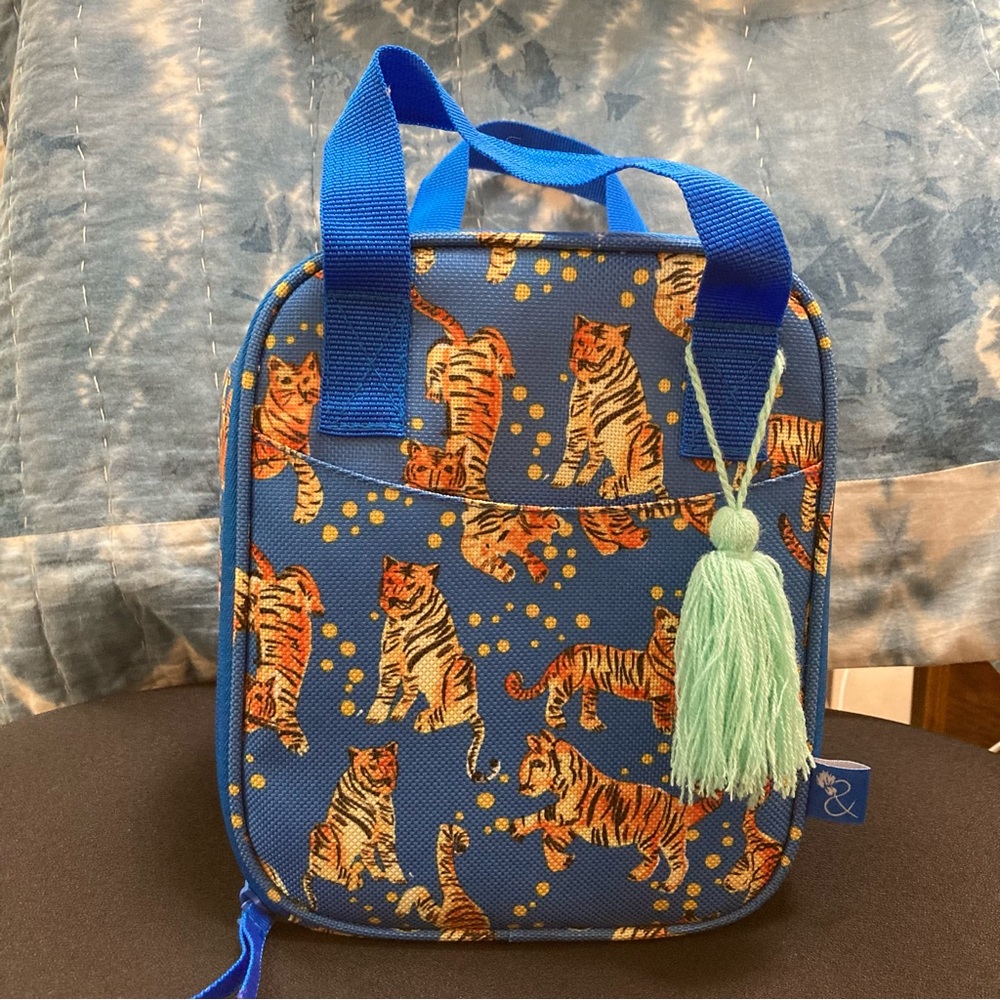 ❌DONATED❌Thistle & Thread Tiger Lunchbox